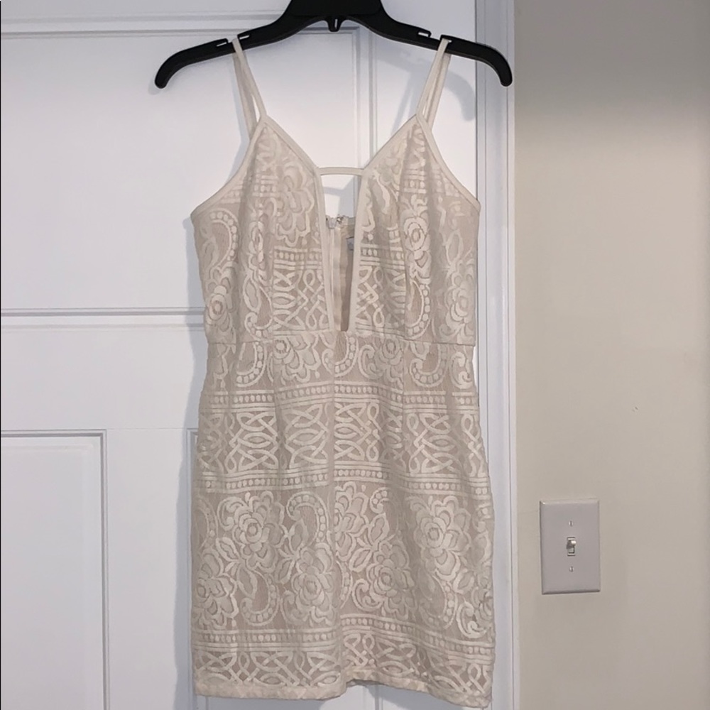 Tobi Lace Formal Dress